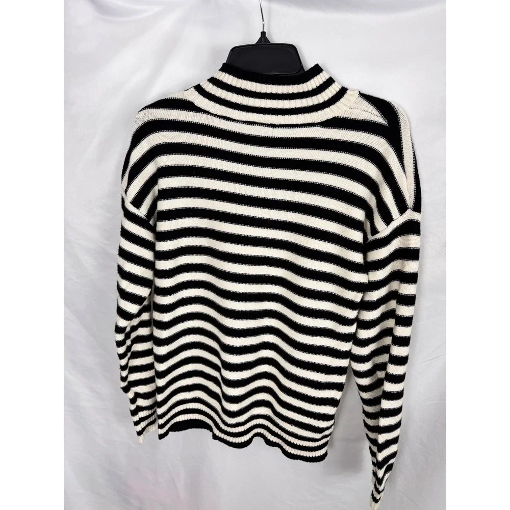 Aqua Striped Mock Neck Sweater Rhinestone‎ Button Detail Long Sleeve L